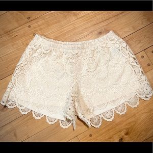 HeartSoul-lace shorts